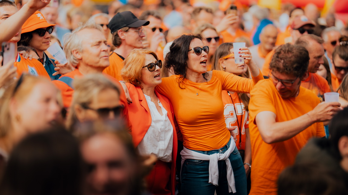 📸DEEL 2 VAN DE FOTO's STAAN ONLINE!🧡
Benieuwd naar de beelden? Neem snel een kijkje op onze website en herbeleef deze topdag.
Tag je vrienden, deel je favoriete foto en laat ons weten wat jouw hoogtepunt was door ons te taggen!🫶🏼
#Koningsfestival #Hillegersberg #Rotterdam #ILoveLex